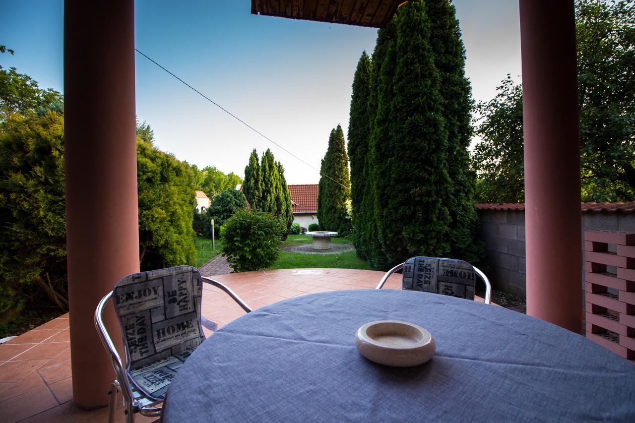 Boros Vendeghaz Eger Villa Buitenkant foto